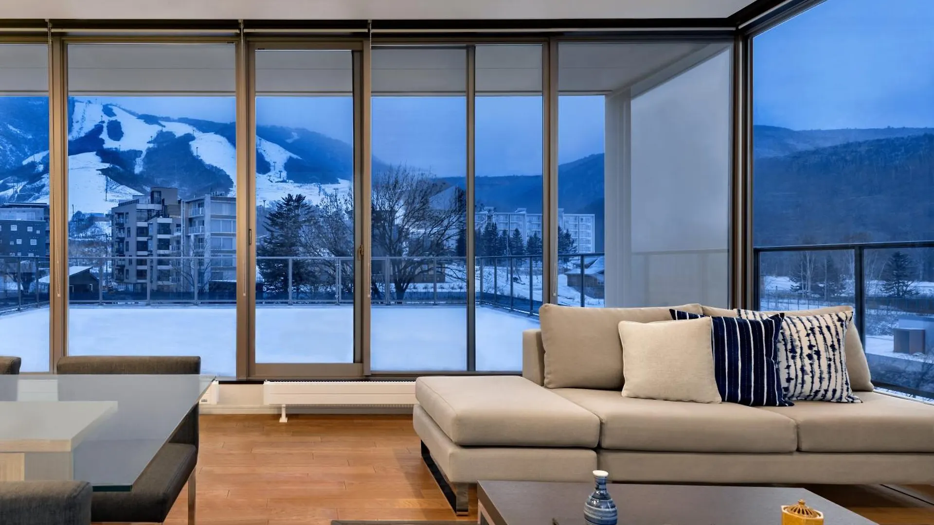 Chatrium Niseko Japan Kutchan